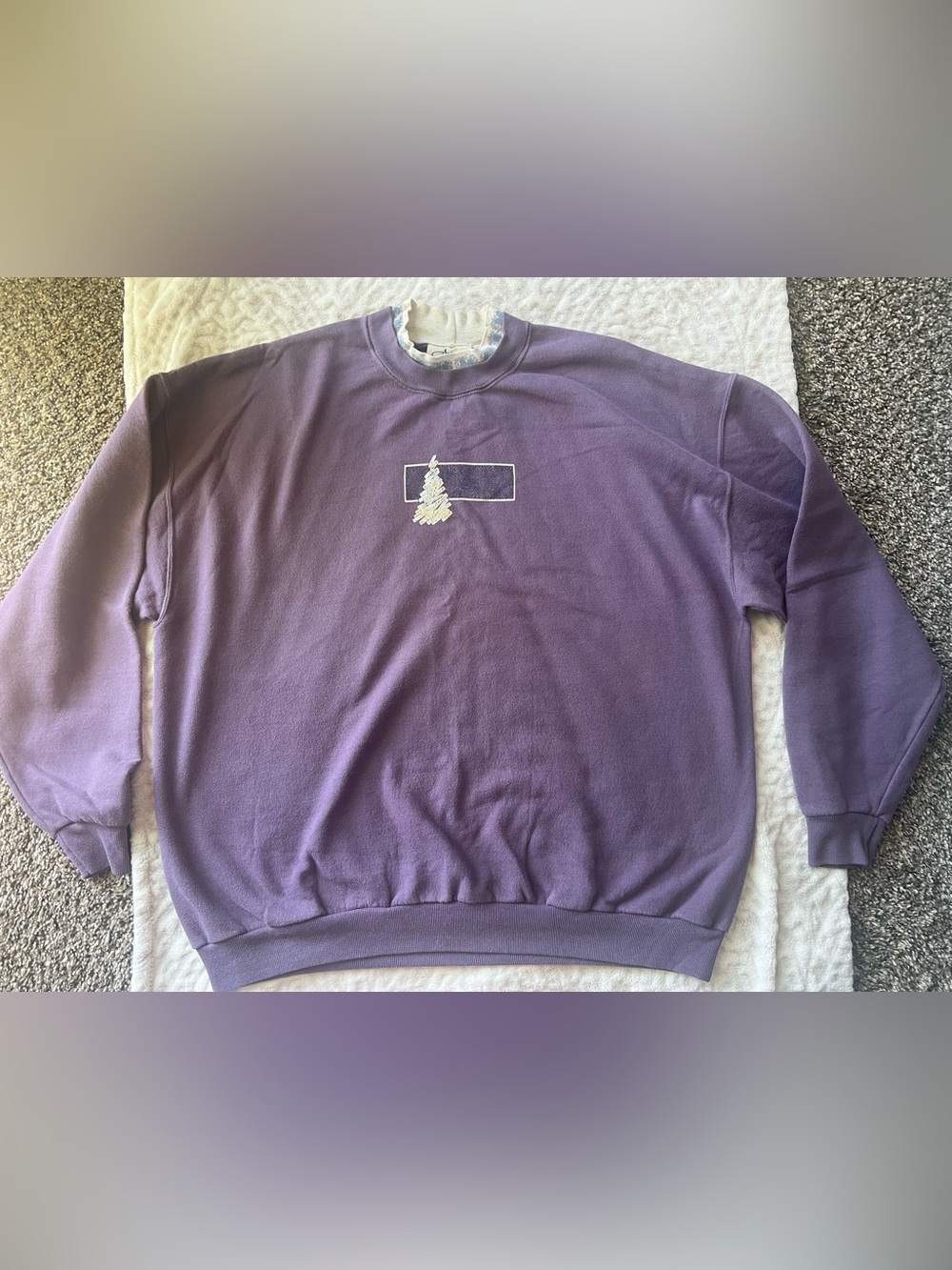 Vintage Purple Crewneck SweatshirtEmbroidered Christmas Tree Graphic Oversized